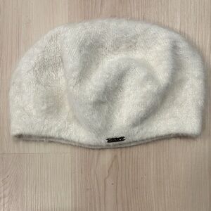 Calvin Klein Luxurious Cream Women's Beret